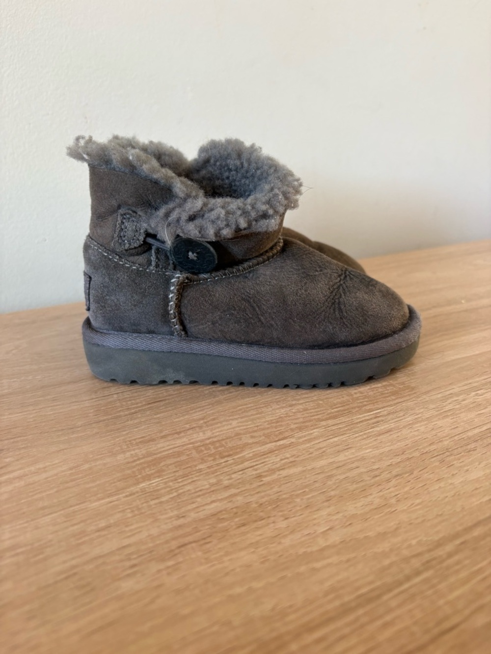 UGG Toddler Bailey Button Shearling-Lined Ankle Boots - Gray 8 Toddler